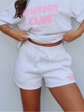 white fox boutique shorts